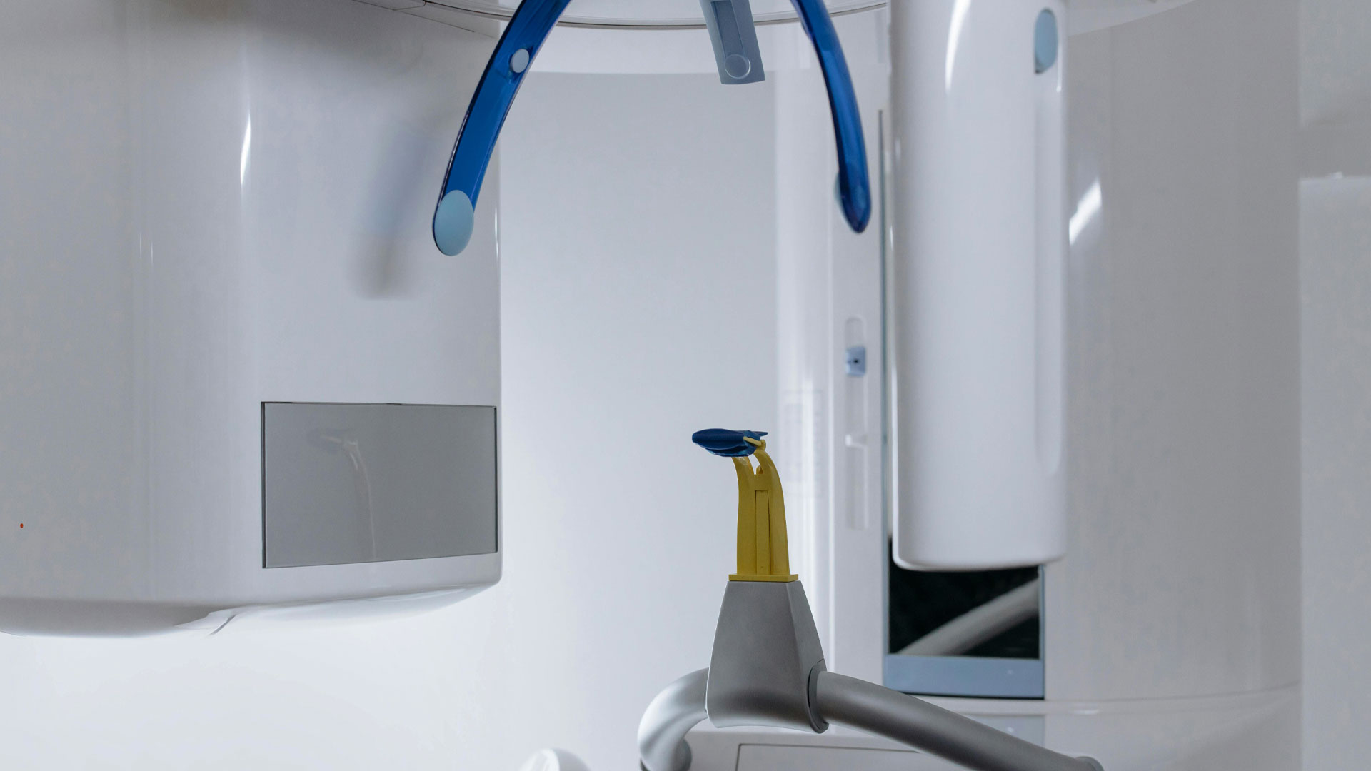 Signature Dental Aesthetics technology hero