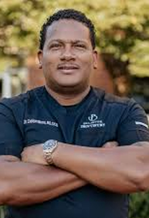 Signature Dental Aesthetics Dr. DeVon Binns